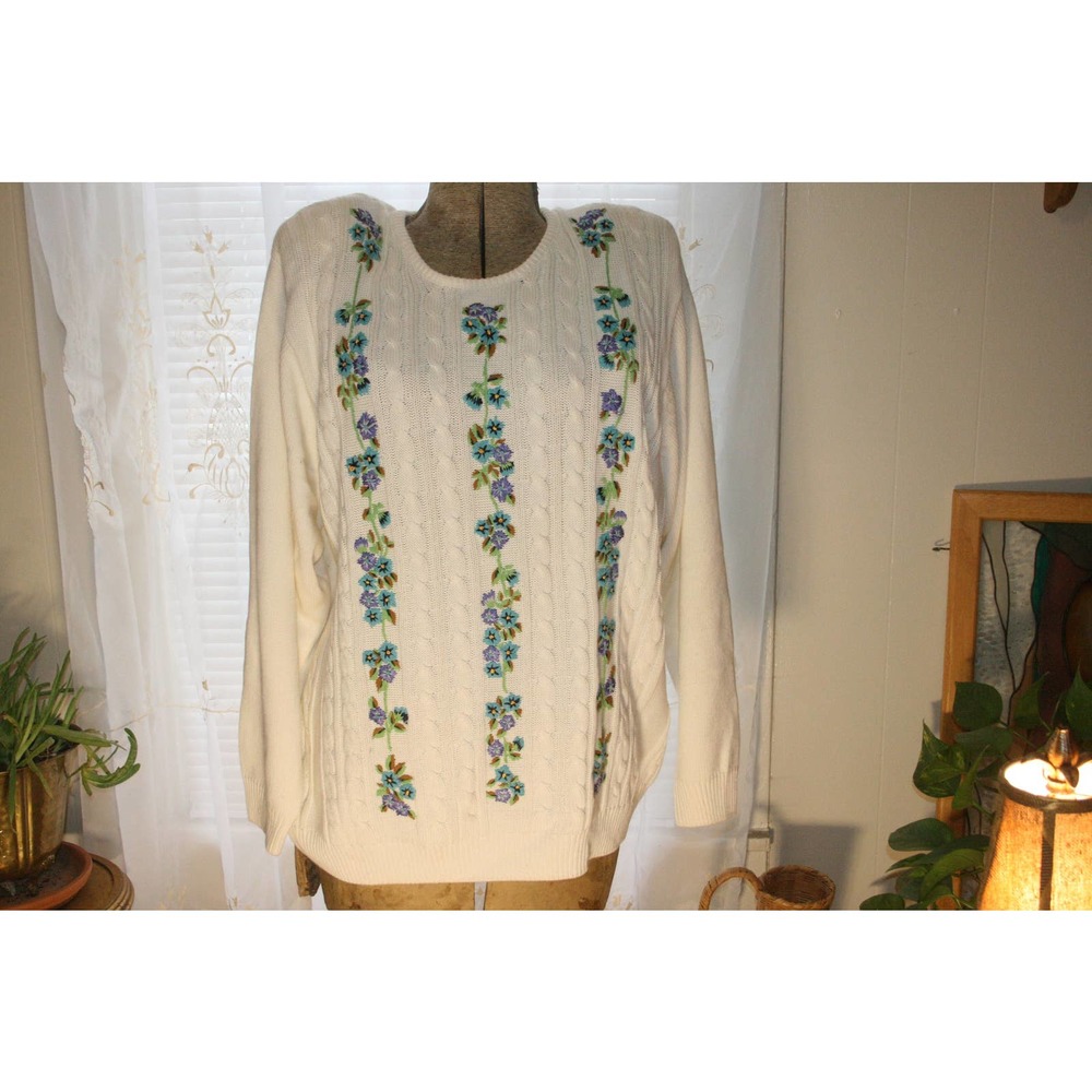 Vgt Embroidered Flower Sweater,Embroidered Sweater,Embroidered Knit Sweater